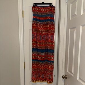 Colorful Patterned strapless maxi dress